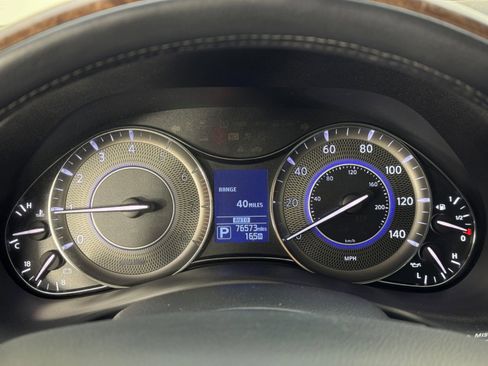 Used 2017 INFINITI QX80 4WD w/ Driver Assistance Package image 17