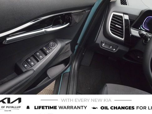 New 2026 Kia Seltos S image 27