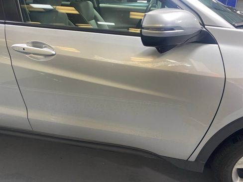 Used 2016 Honda HR-V EX image 23