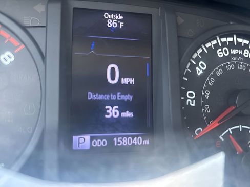 Used 2019 Toyota Tacoma SR AWD/4WD image 19