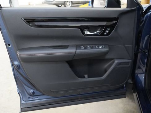 Used 2026 Honda CR-V Sport Touring image 15