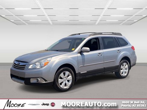 Used 2011 Subaru Outback 2.5i Limited w/ Popular Equipment Group 2A AWD/4WD image 1
