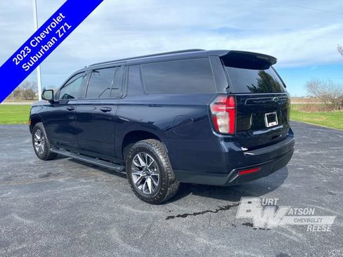Used 2023 Chevrolet Suburban Z71 w/ Luxury Package AWD/4WD image 5
