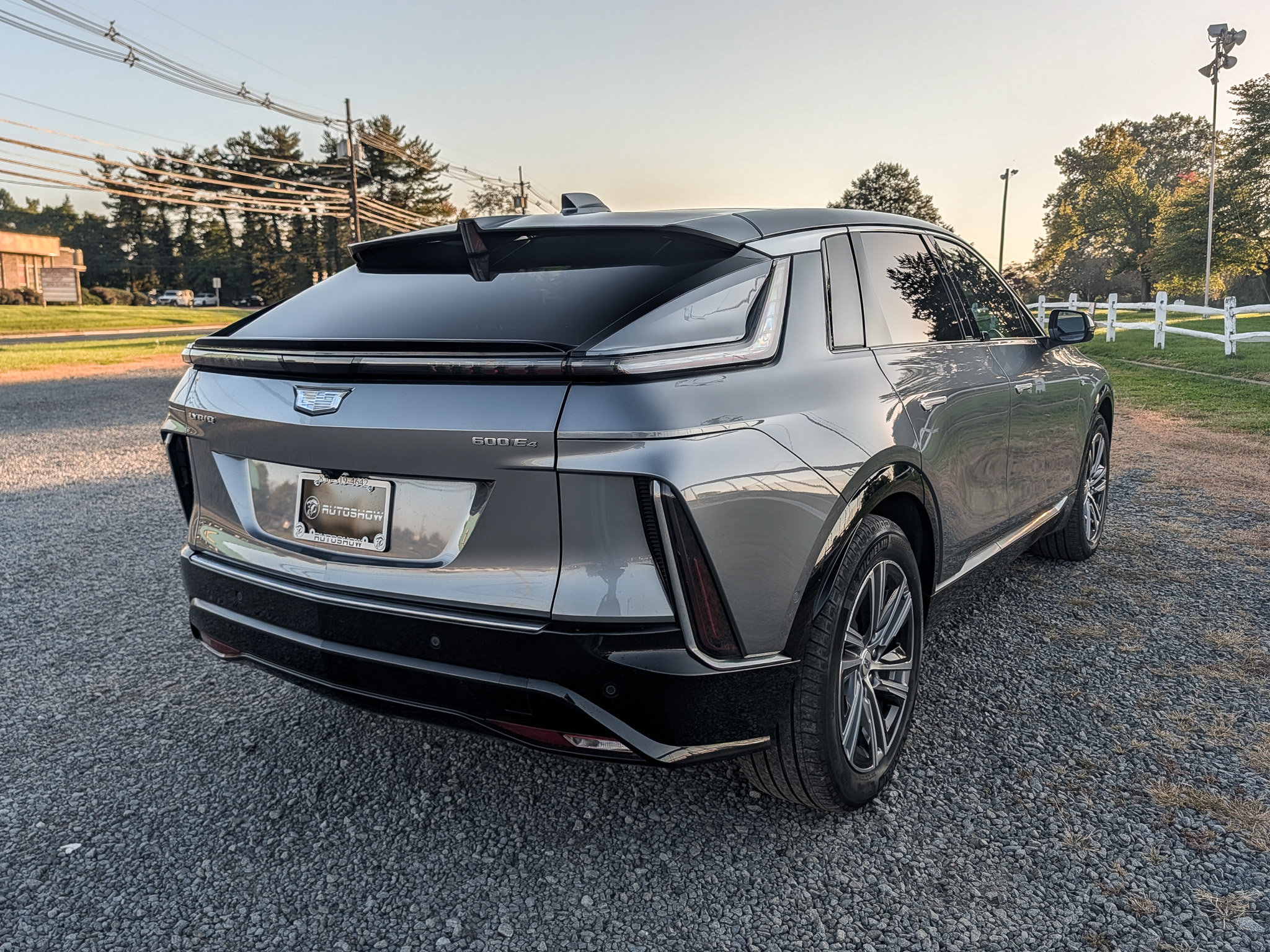 Used 2023 Cadillac Lyriq AWD image 5