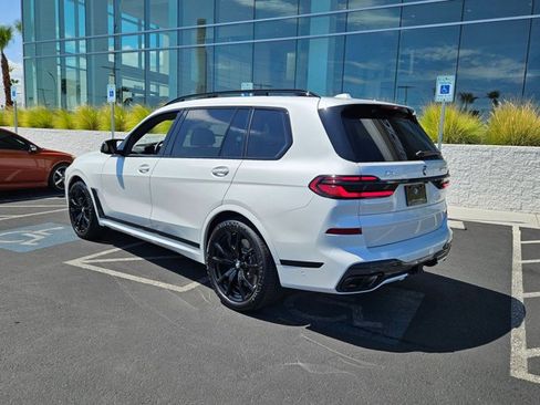 Certified 2025 BMW X7 M60i image 8