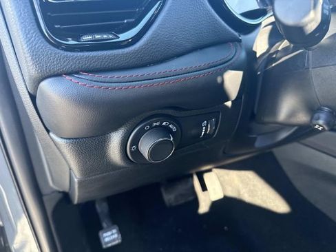 Used 2024 Dodge Durango GT image 22