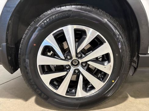 Used 2020 Subaru Outback AWD/4WD image 49