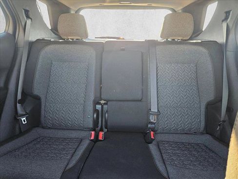 Used 2014 GMC Acadia SLE image 16