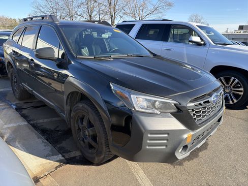 Used 2022 Subaru Outback Wilderness image 2