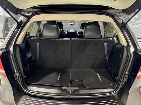 Used 2016 Dodge Journey R/T w/ Driver Convenience Group image 13