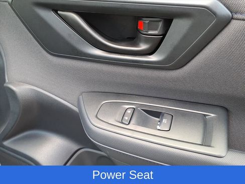 Certified 2025 Subaru Forester Premium AWD/4WD image 9