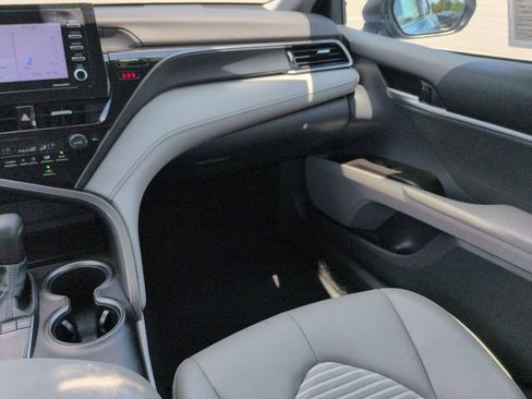 Used 2023 Toyota Camry SE w/ Convenience Package FWD image 16