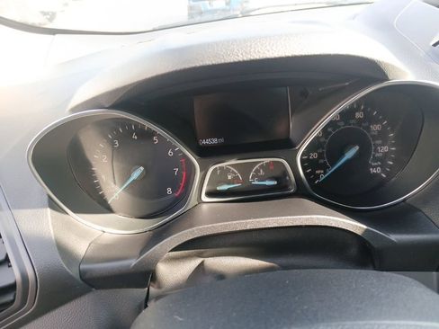 Used 2019 Ford Escape S FWD image 11