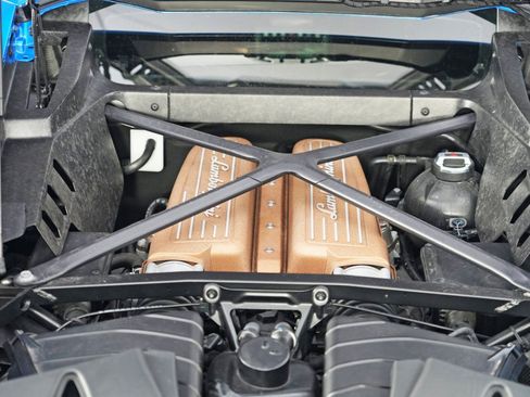 Used 2018 Lamborghini Huracan Performante image 11