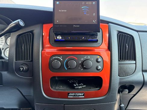 Used 2005 Dodge Ram 1500 Truck SLT w/ Daytona Edition Group AWD/4WD image 20