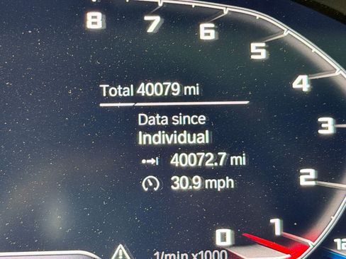 Used 2021 BMW 330i Sedan w/ M Sport Package image 19