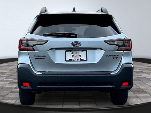 Used 2024 Subaru Outback Onyx Edition XT AWD/4WD image 5