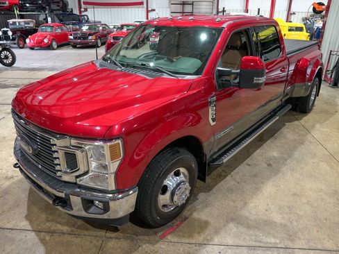 Used 2022 Ford F350 Lariat w/ Lariat Ultimate Package RWD image 15