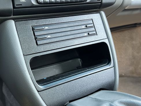 Used 2003 Porsche Boxster image 22