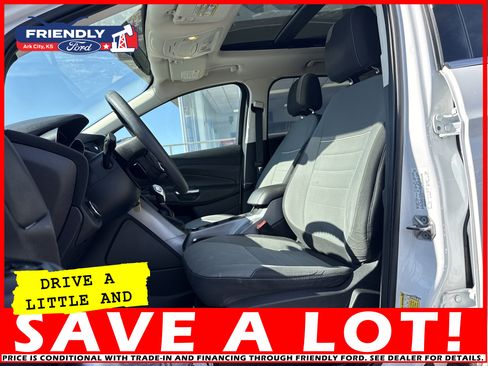 Used 2015 Ford Escape SE w/ Equipment Group 201A image 8