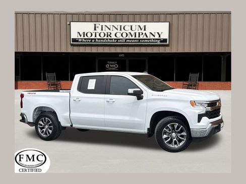 Used 2024 Chevrolet Silverado 1500 LT AWD/4WD image 1