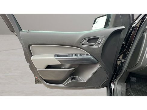 Certified 2018 Chevrolet Colorado W/T w/ WT Convenience Package image 26