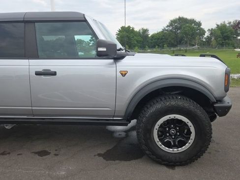 Used 2022 Ford Bronco Badlands AWD/4WD image 4