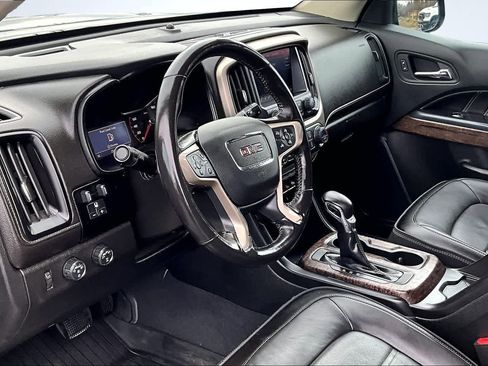 Used 2022 GMC Canyon Denali w/ Denali Black Edition Package image 2