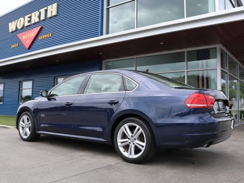 Used 2014 Volkswagen Passat 1.8T SE FWD image 5