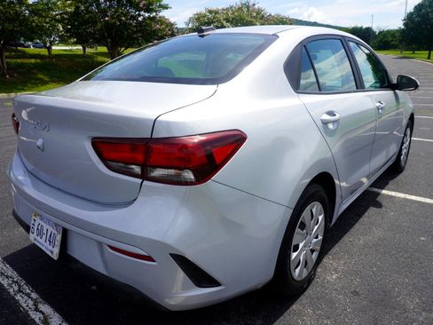 Used 2023 Kia Rio LX image 7