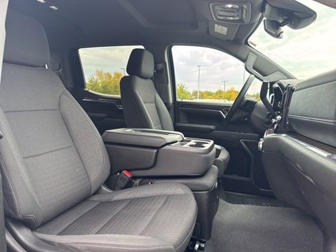 Used 2023 GMC Sierra 1500 Elevation image 18