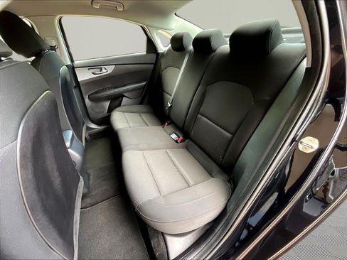Used 2021 Kia Forte LXS FWD image 20