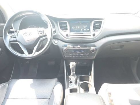 Used 2016 Hyundai Tucson Limited AWD/4WD image 16