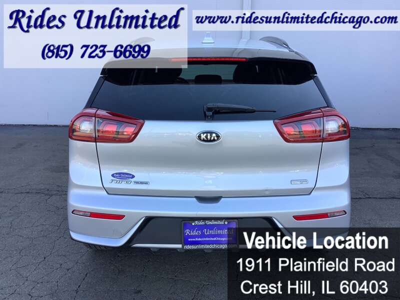 Used 2019 Kia Niro S Touring FWD image 4