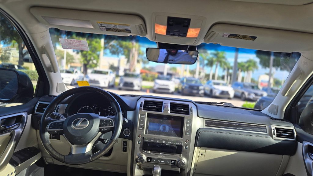 Used 2020 Lexus GX 460 Premium AWD/4WD image 29
