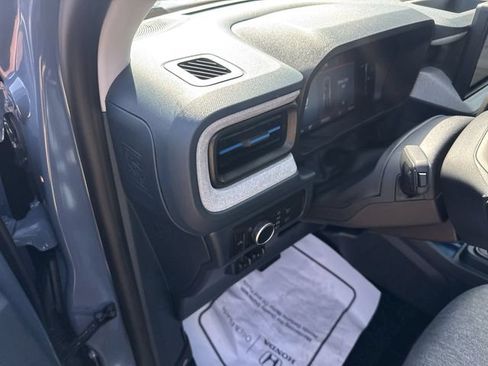Used 2025 Ford Maverick XLT w/ XLT Luxury Package AWD/4WD image 12