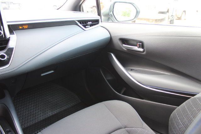 Used 2022 Toyota Corolla SE w/ SE Premium Package FWD image 35