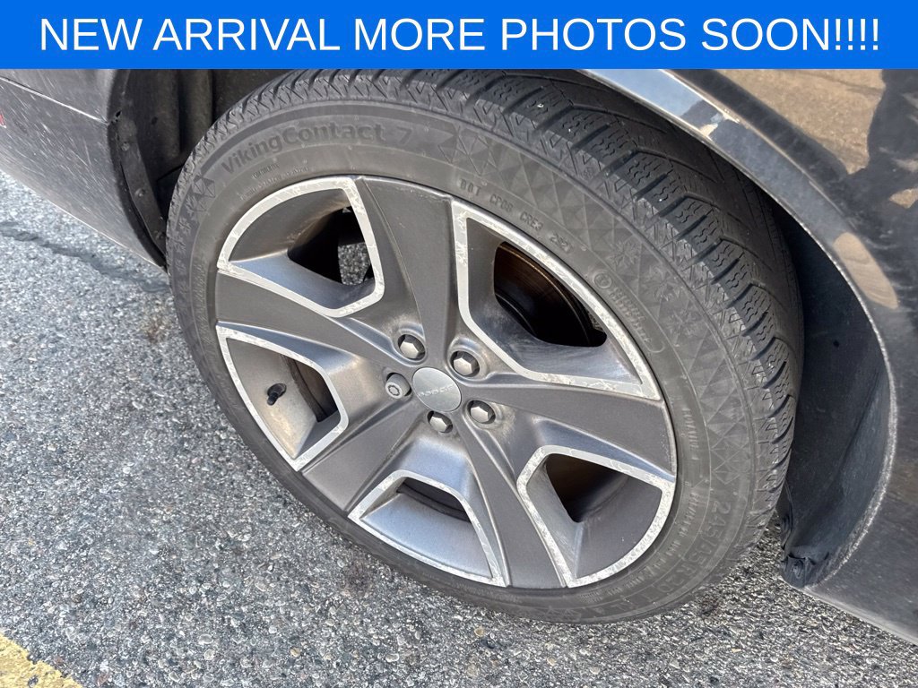 Used 2012 Dodge Challenger R/T RWD image 11
