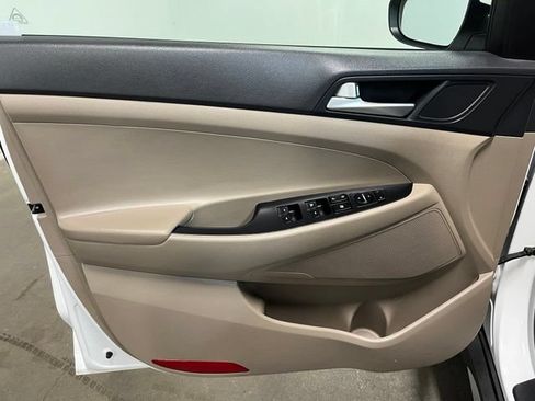 Used 2021 Hyundai Tucson SEL FWD image 20