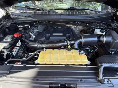 Used 2017 Ford F150 Raptor w/ Equipment Group 802A Luxury image 34