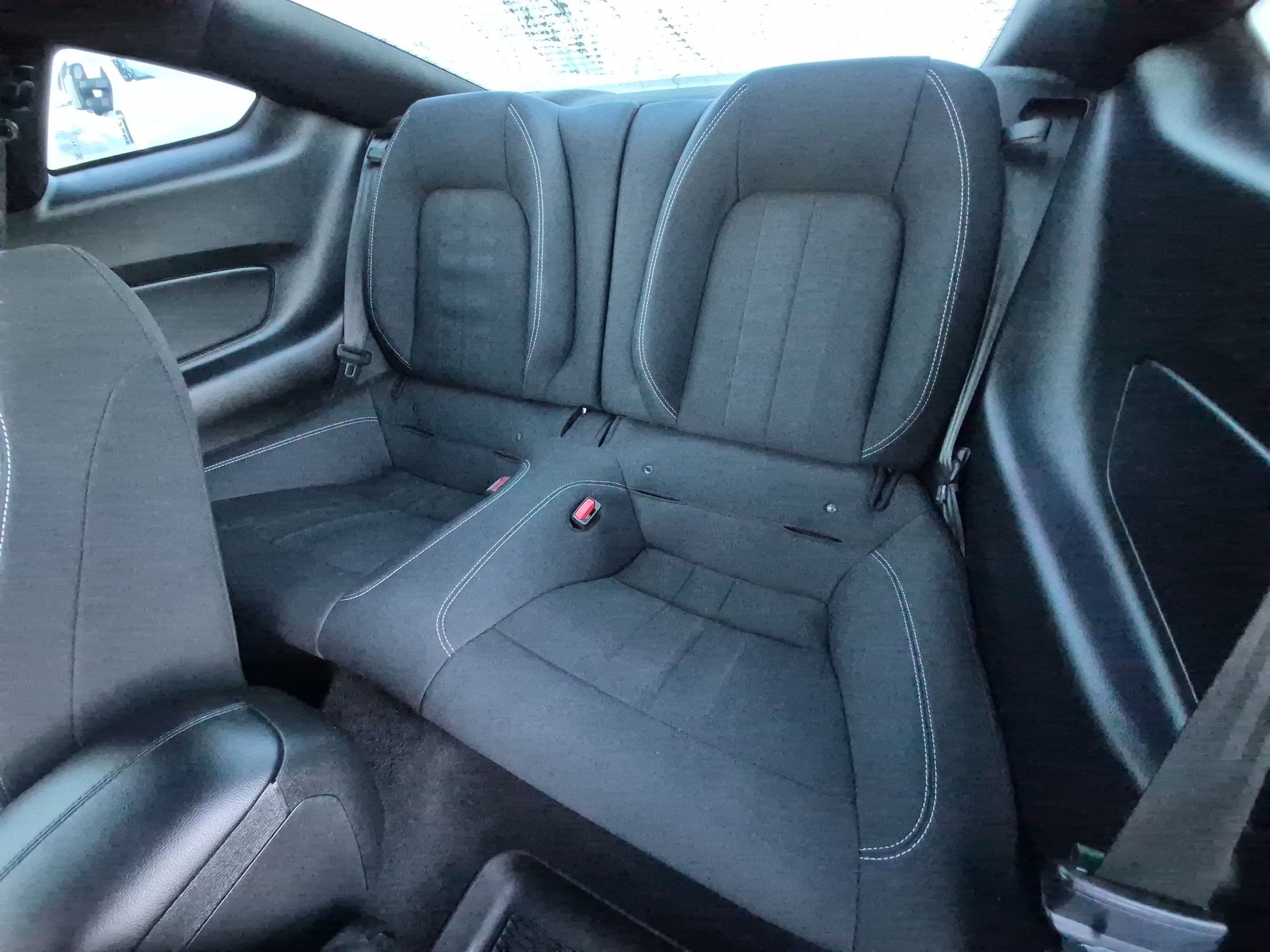 Used 2021 Ford Mustang Coupe RWD image 29