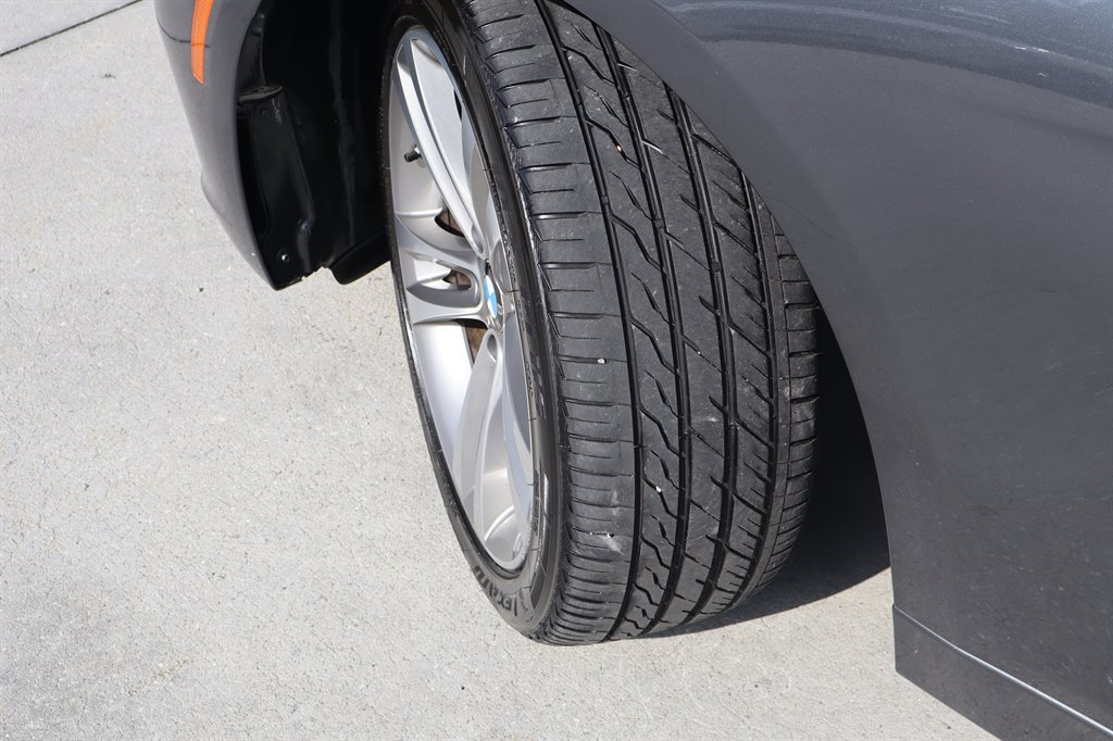 Used 2016 BMW 340i Sedan RWD image 11