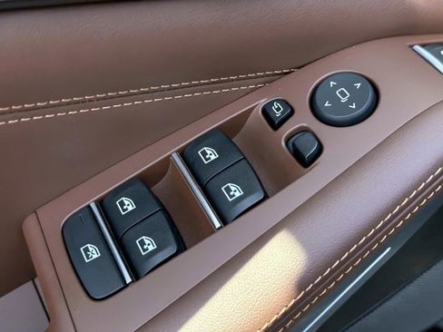 Certified 2023 BMW X5 sDrive40i w/ M Sport Package image 18