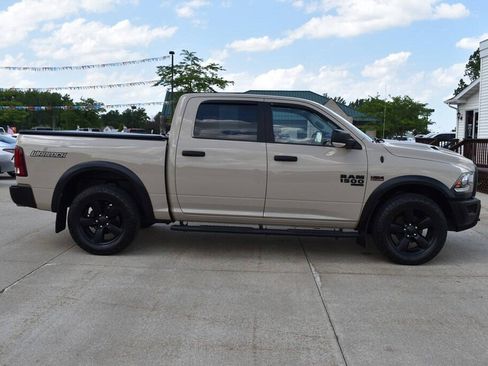Used 2019 RAM 1500 Warlock AWD/4WD image 2
