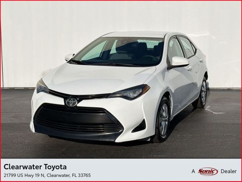 Used 2017 Toyota Corolla L FWD image 1