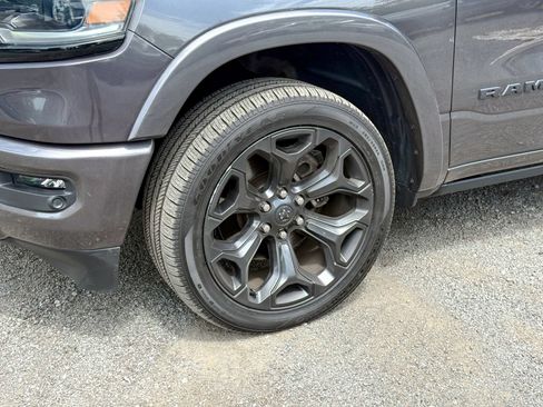 Used 2022 RAM 1500 Limited AWD/4WD image 9