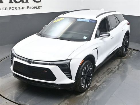 Used 2024 Chevrolet Blazer EV RS image 44