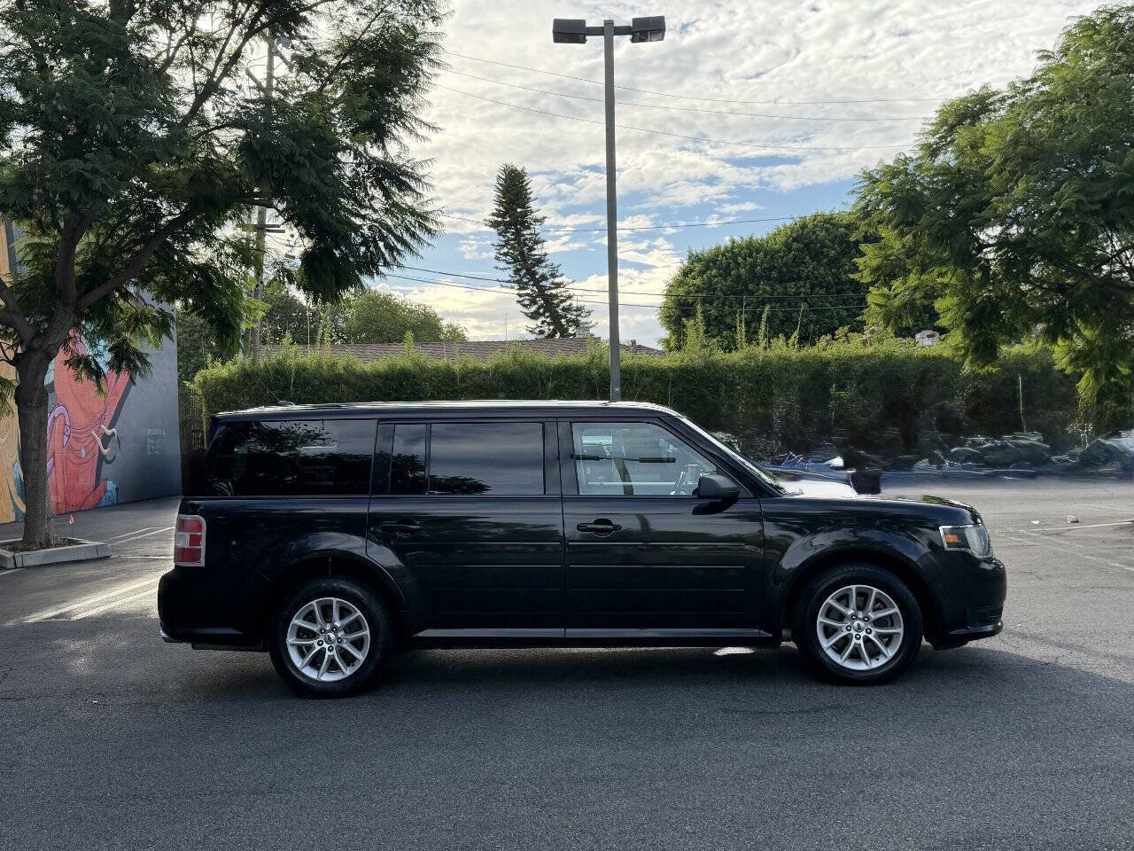 Used 2014 Ford Flex SE FWD image 3
