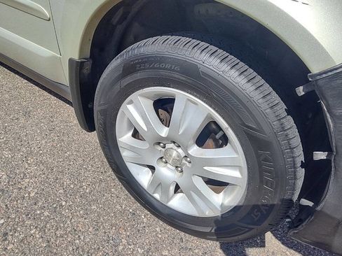 Used 2005 Subaru Outback 2.5i image 14