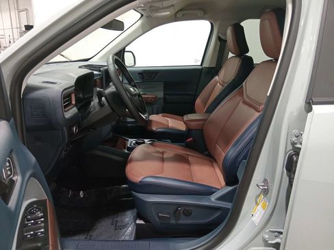 Certified 2024 Ford Maverick Lariat w/ FX4 Off-Road Package AWD/4WD image 17